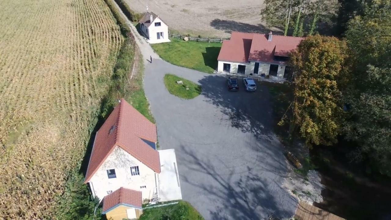 Au Moulin De Rotteleux Villa Senarpont Eksteriør bilde